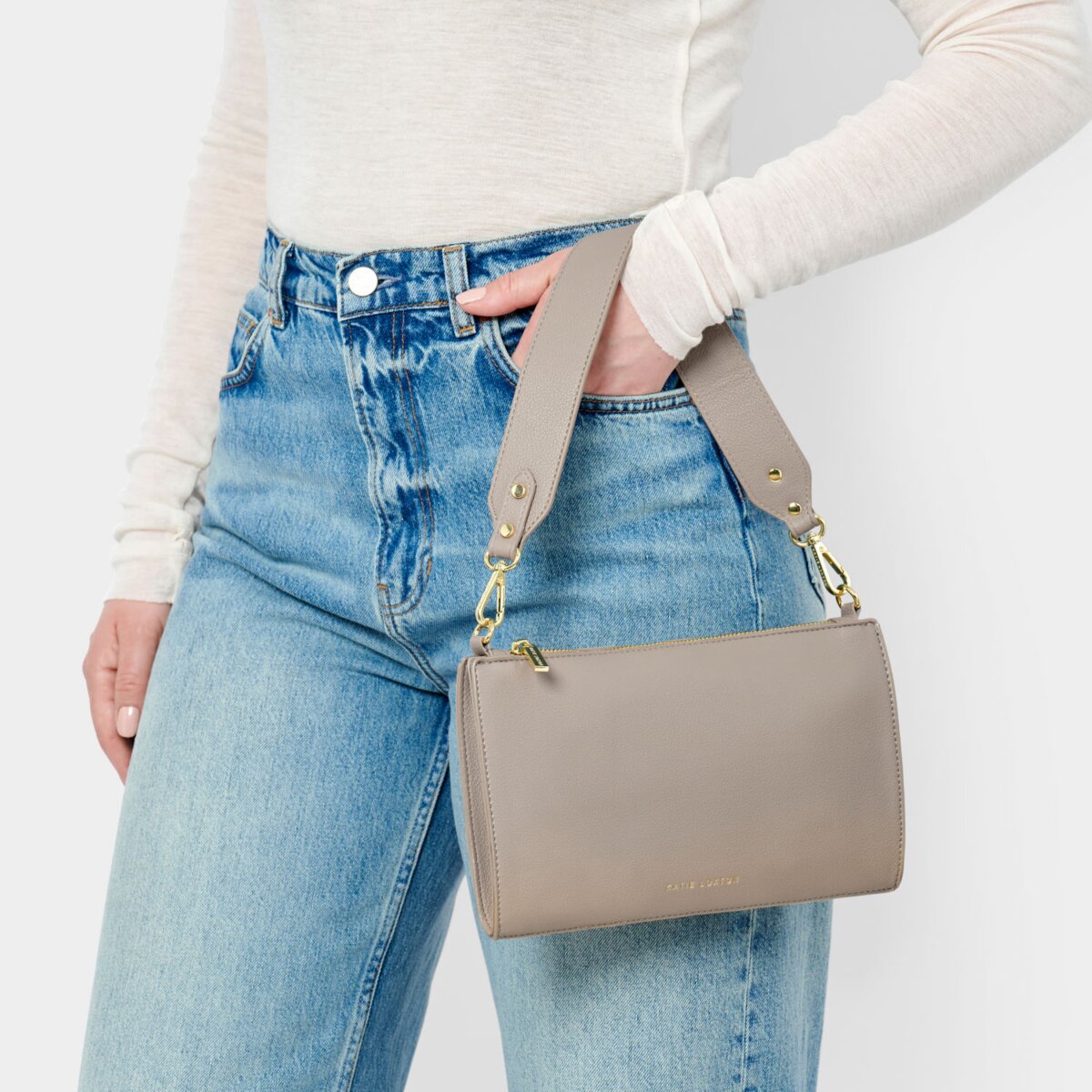 REYA SMALL SHOULDER BAG